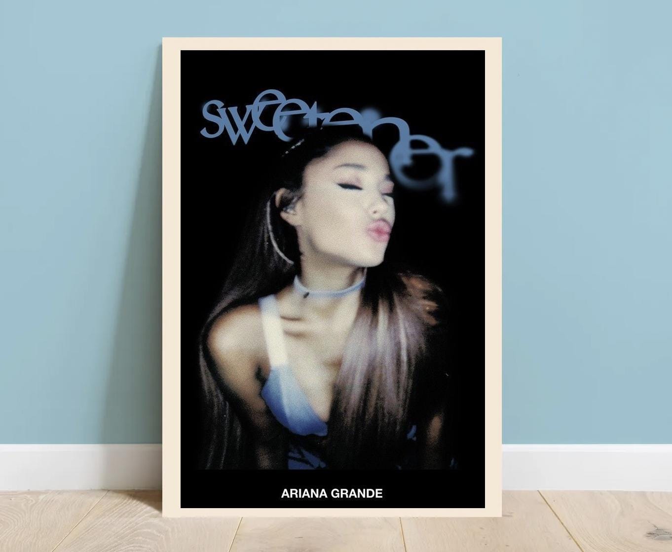 Ariana Grande Poster